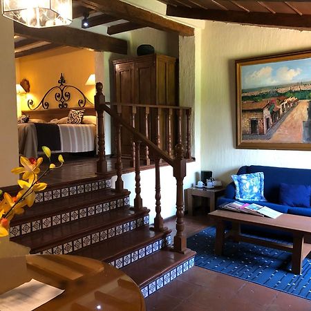 Villa San Jose Hotel & Suites Morelia Luaran gambar
