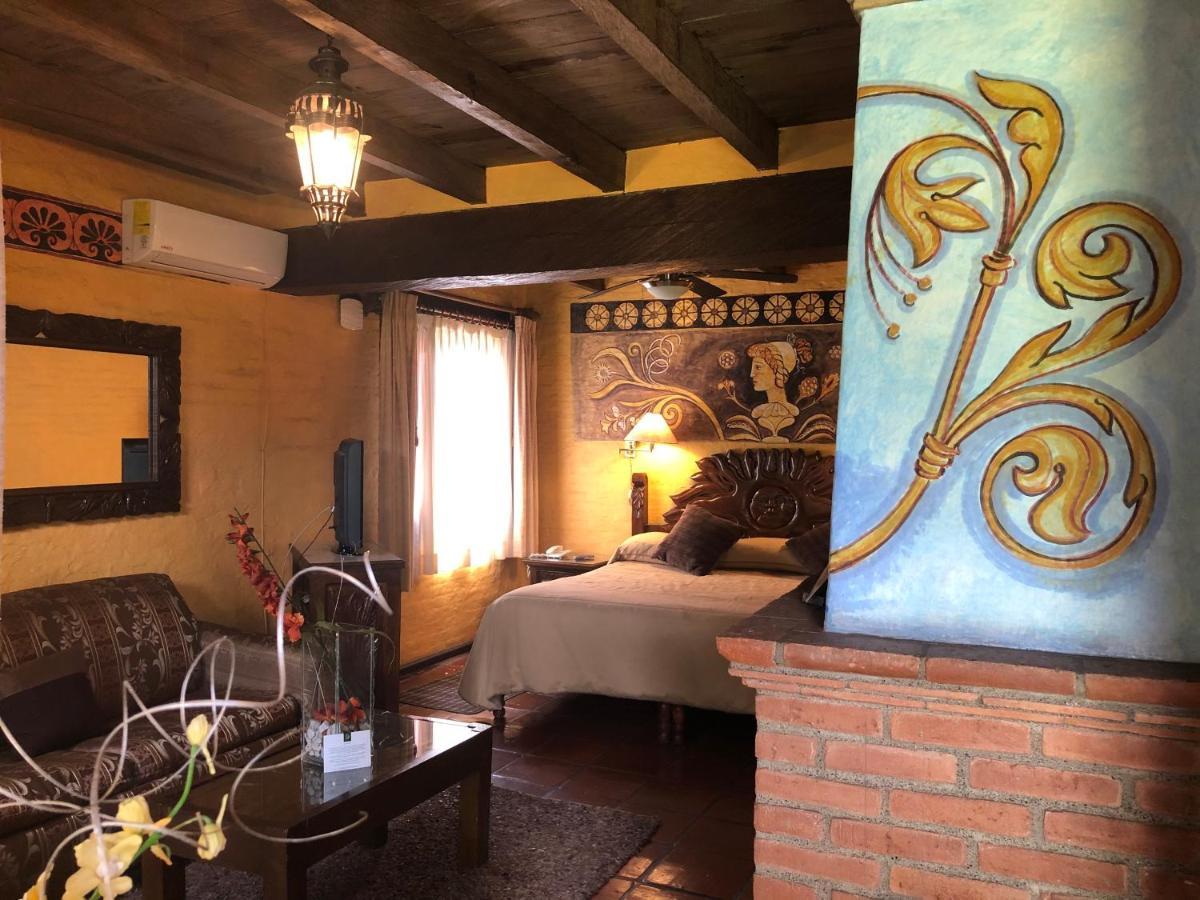 Villa San Jose Hotel & Suites Morelia Luaran gambar